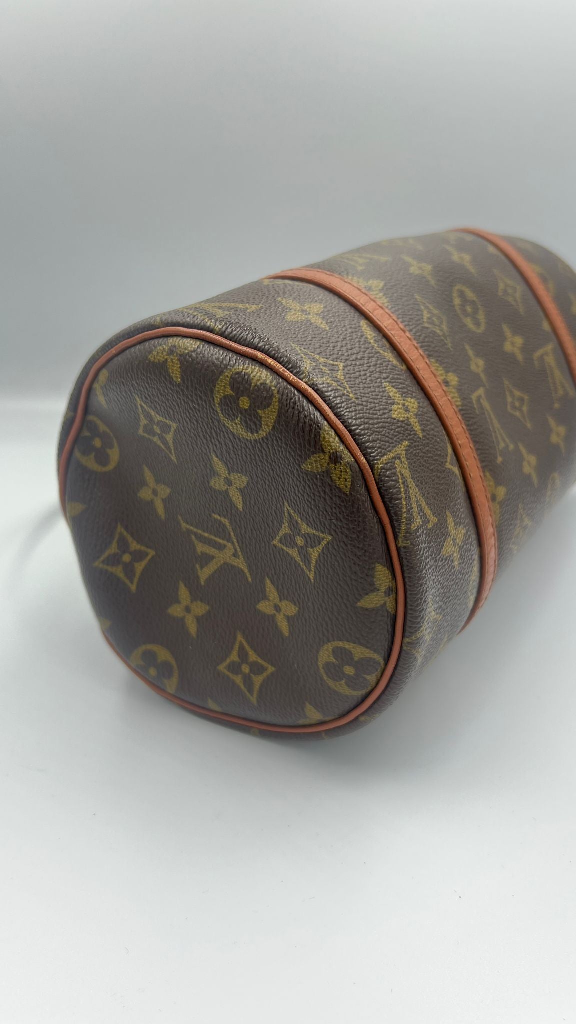Louis Vuitton Monogram Papillon 26